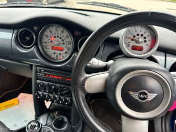 Used MINI Hatch 2004 for sale - 73567904: Photo