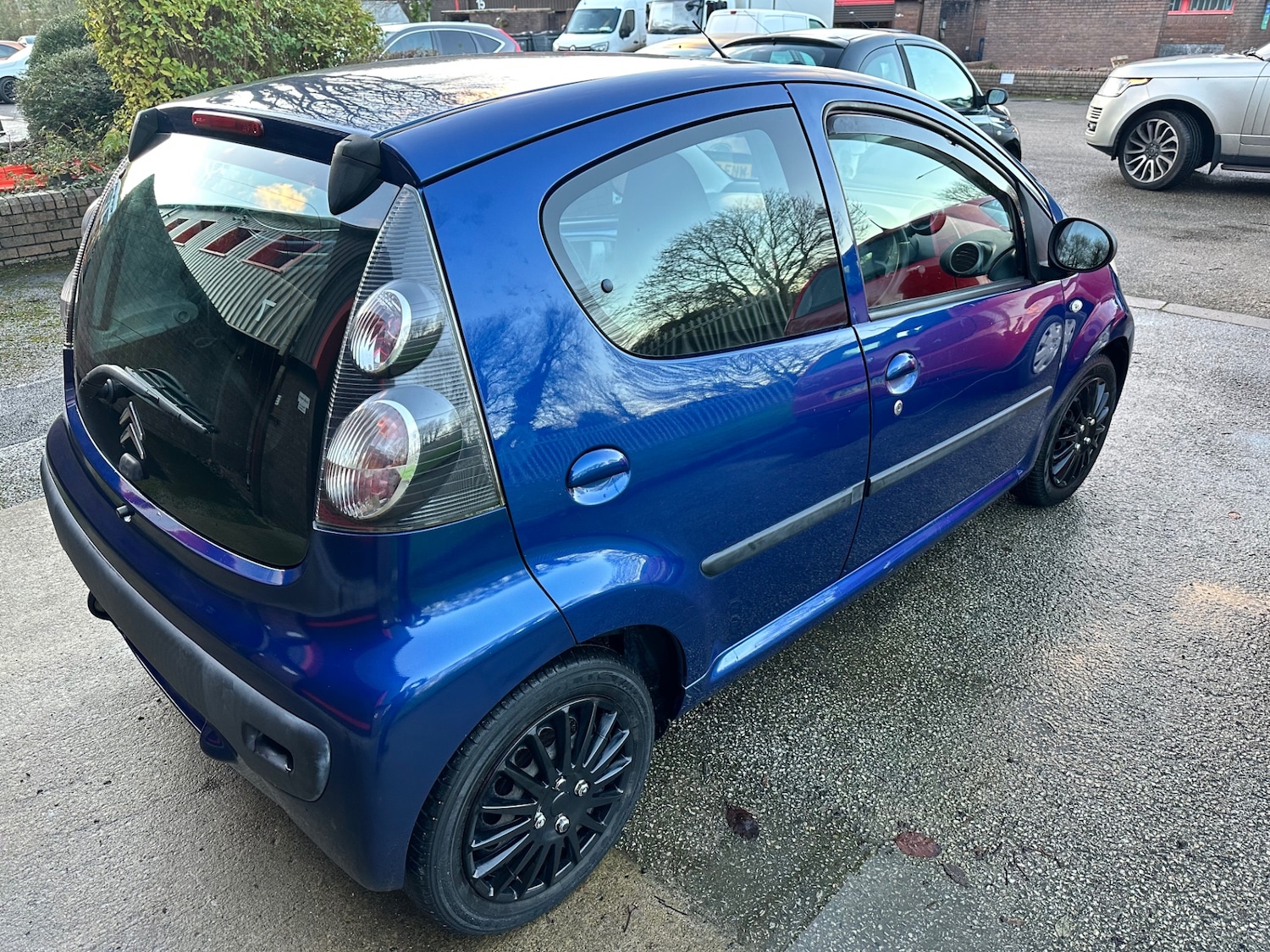 Vehicle 5