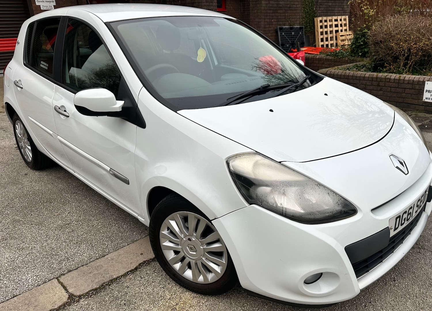 Vehicle 1
