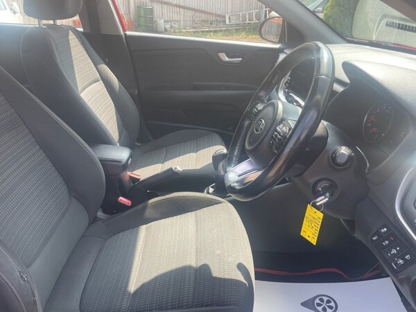 Used Kia Stonic 2021 for sale - 75596896: Photo 15