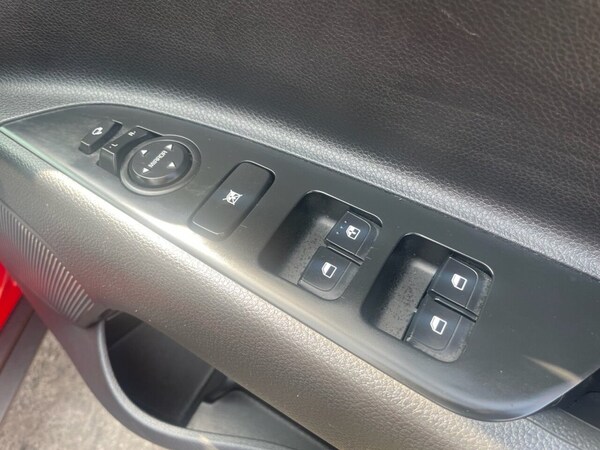 Used Kia Stonic 2021 for sale - 75596896: Photo 16