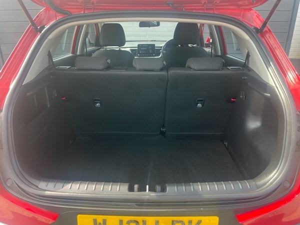 Used Kia Stonic 2021 for sale - 75596896: Photo 9