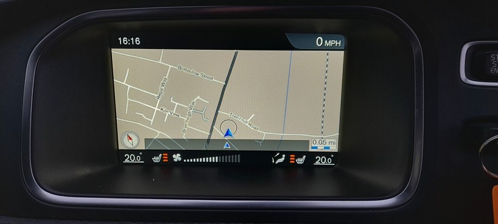 Used Volvo V40 2015 for sale - 77276304: Photo 17