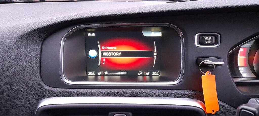 Used Volvo V40 2015 for sale - 77276304: Photo 18