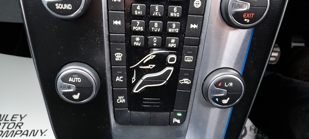 Used Volvo V40 2015 for sale - 77276304: Photo 21