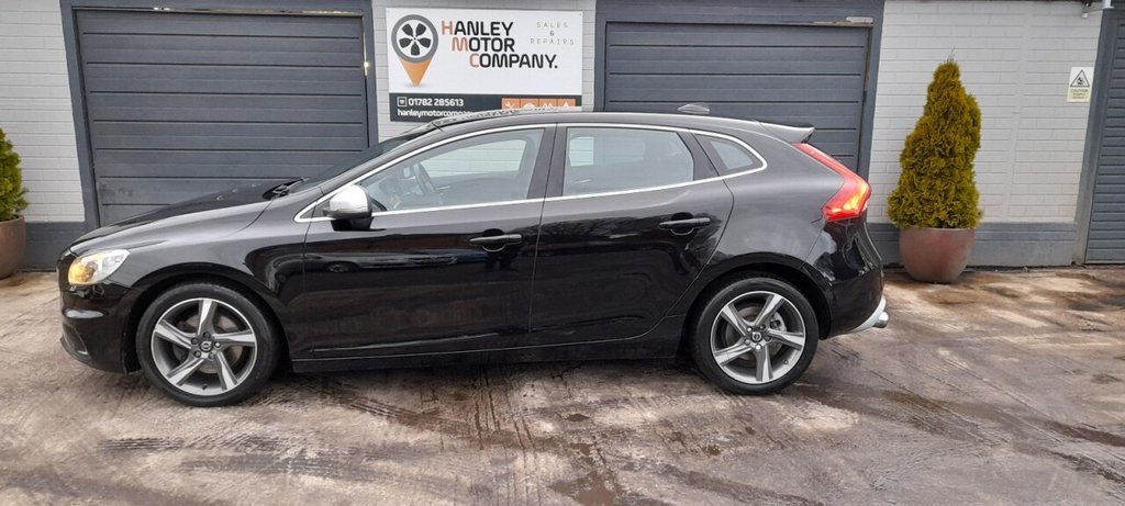 Used Volvo V40 2015 for sale - 77276304: Photo 4