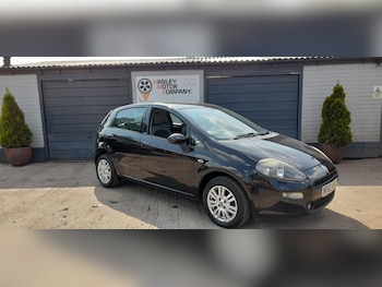 Used Fiat Punto 2012 for sale - 79313456: Photo