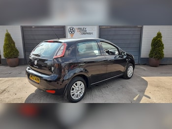 Used Fiat Punto 2012 for sale - 79313456: Photo
