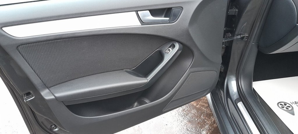 Used Audi A4 2013 for sale - 77507667: Photo 32