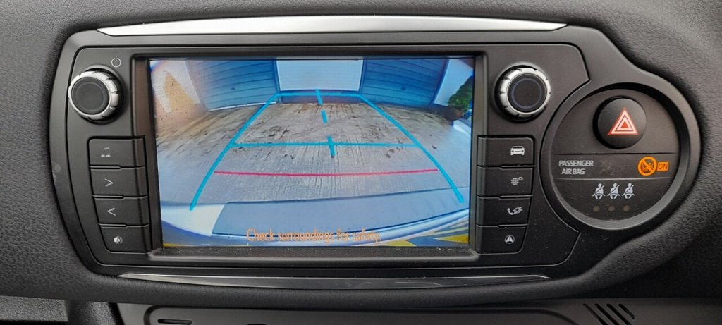 Used Toyota Yaris 2015 for sale - 76724860: Photo 17