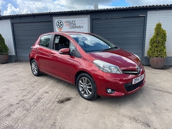 Used Toyota Yaris 2014 for sale - 78583095: Photo