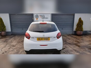 Used Peugeot 208 2017 for sale - 77384546: Photo