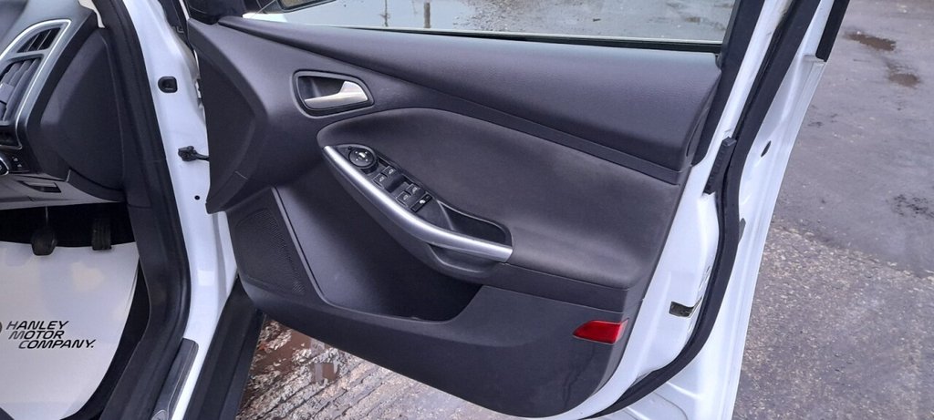 Used Ford Focus 2012 for sale - 77780423: Photo 22