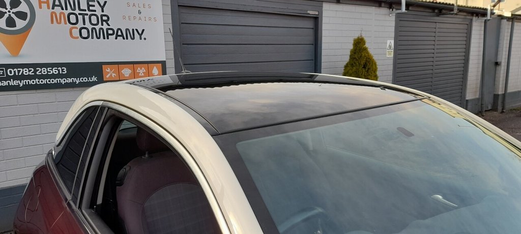 Used Vauxhall ADAM 2013 for sale - 77276300: Photo 14