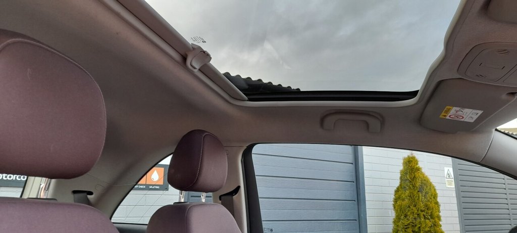 Used Vauxhall ADAM 2013 for sale - 77276300: Photo 24