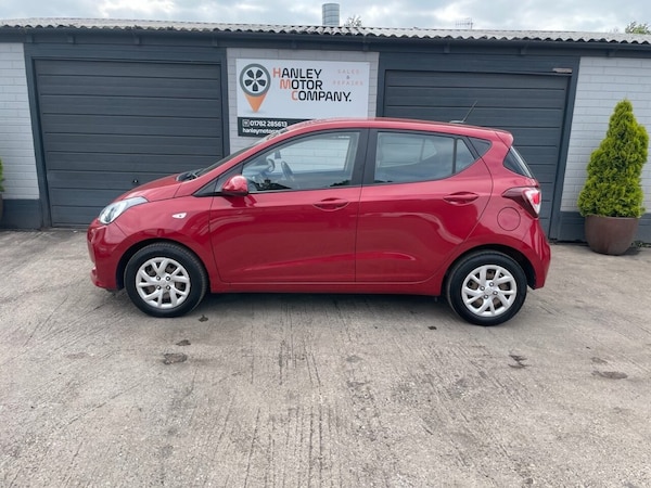 Used Hyundai i10 2019 for sale - 75607242: Photo 9