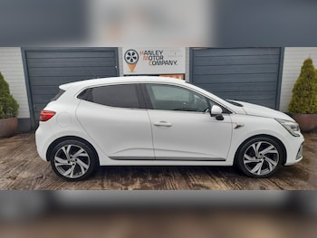 Renault Clio feature image