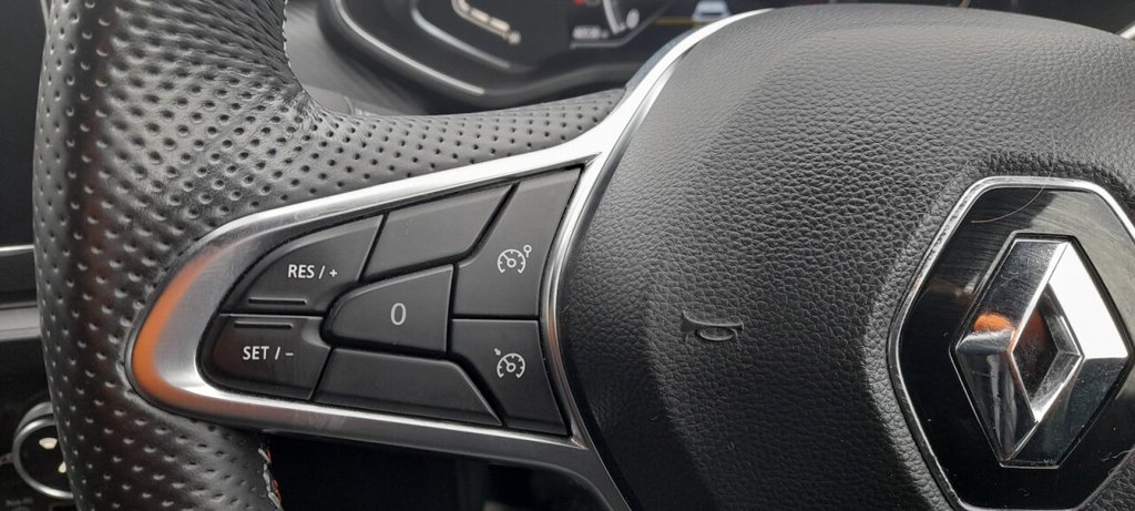 Used Renault Clio 2020 for sale - 77636727: Photo 20