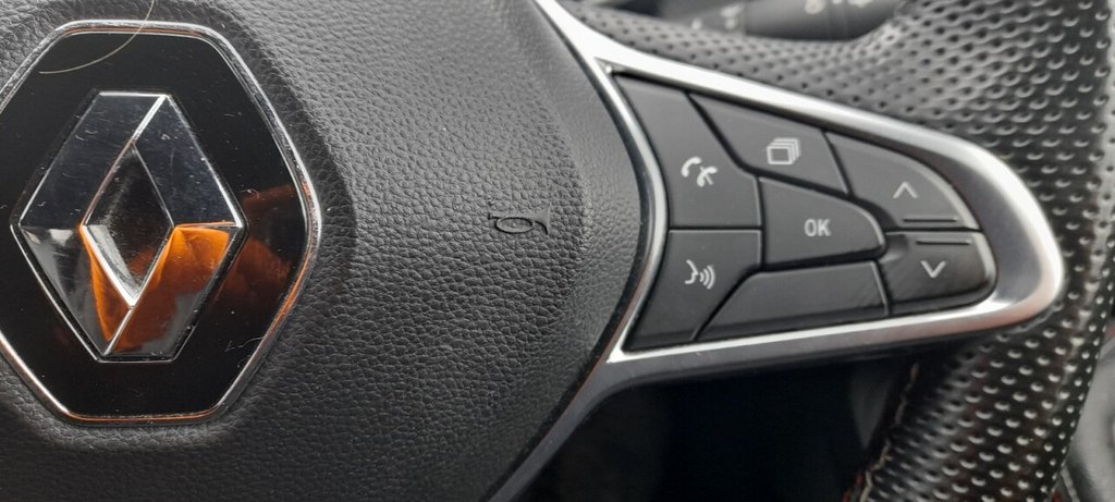 Used Renault Clio 2020 for sale - 77636727: Photo 23