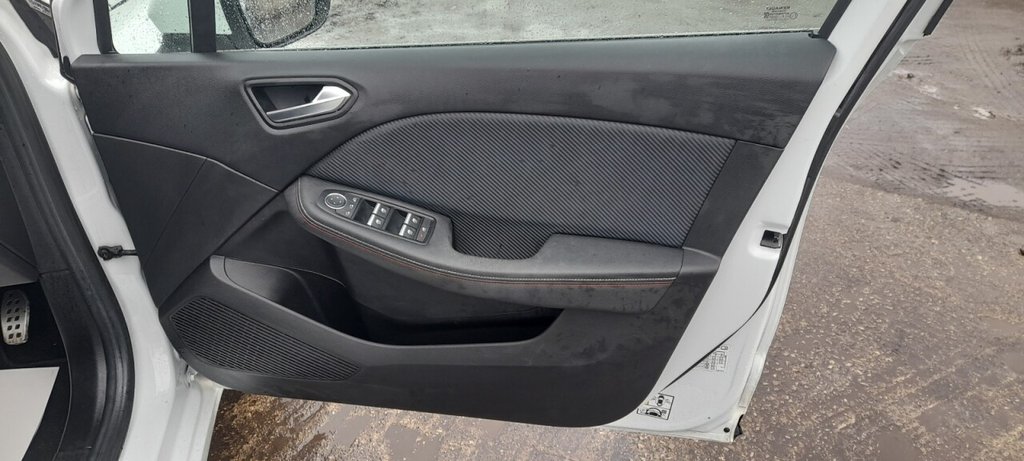 Used Renault Clio 2020 for sale - 77636727: Photo 26