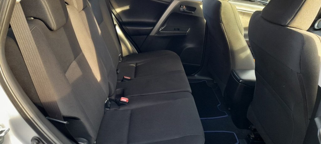 Used Toyota RAV4 2014 for sale - 76941593: Photo 10