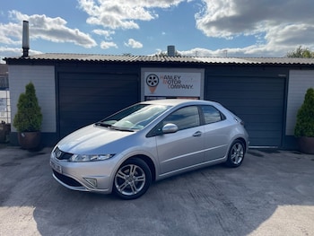 Used Honda Civic 2011 for sale - 75528018: Photo