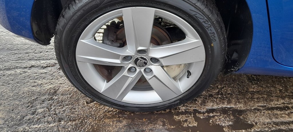 Used Skoda Fabia 2015 for sale - 76740512: Photo 8