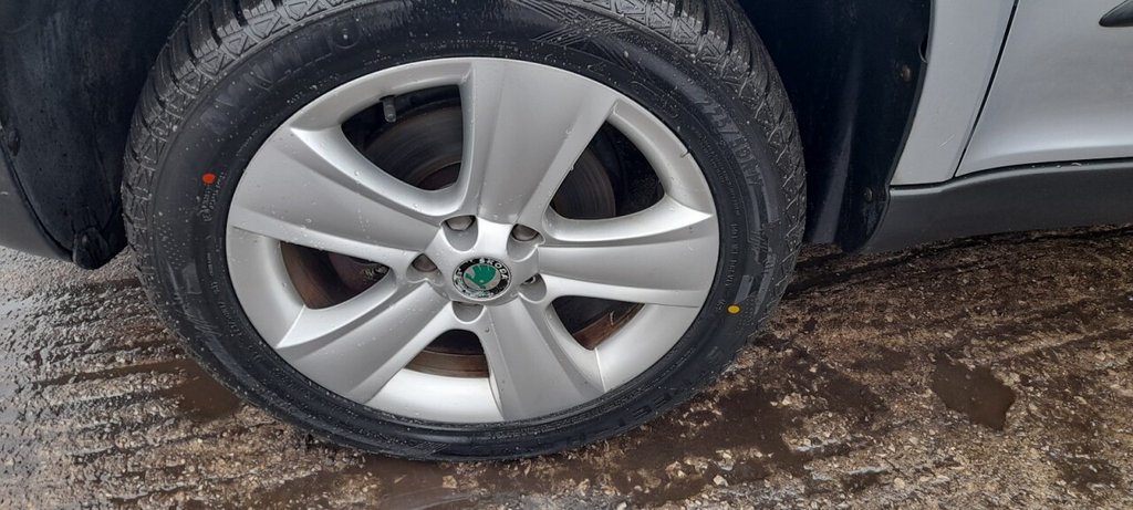 Used Skoda Yeti 2011 for sale - 77780528: Photo 10