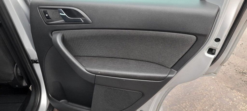 Used Skoda Yeti 2011 for sale - 77780528: Photo 23