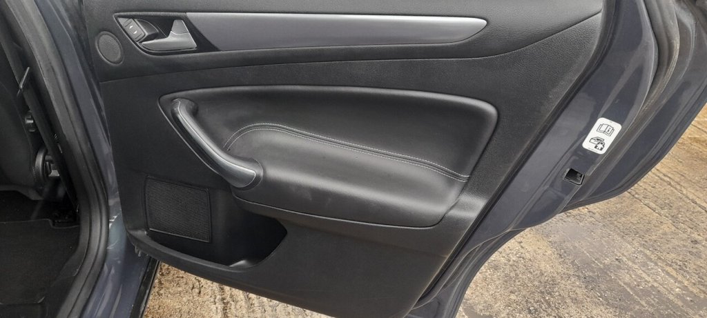 Used Ford Mondeo 2013 for sale - 76740372: Photo 21