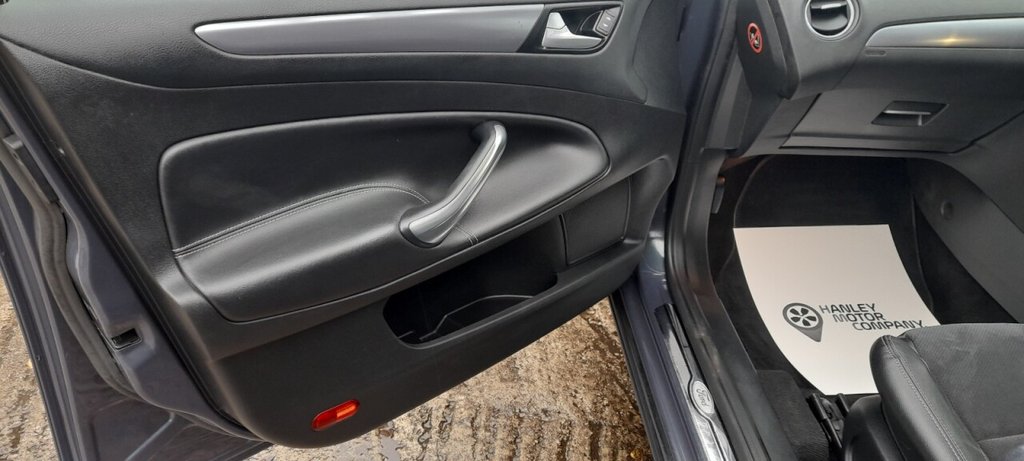 Used Ford Mondeo 2013 for sale - 76740372: Photo 24