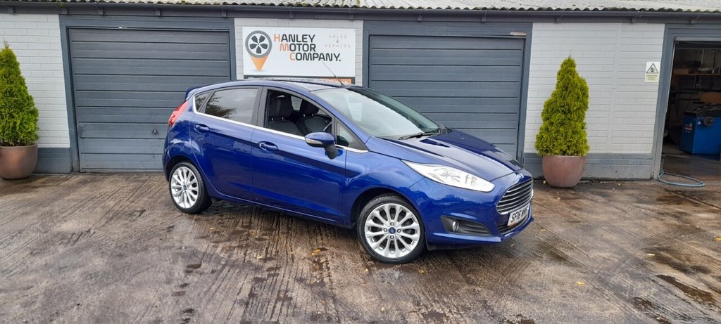 Used Ford Fiesta 2016 for sale - 76430037: Photo 1
