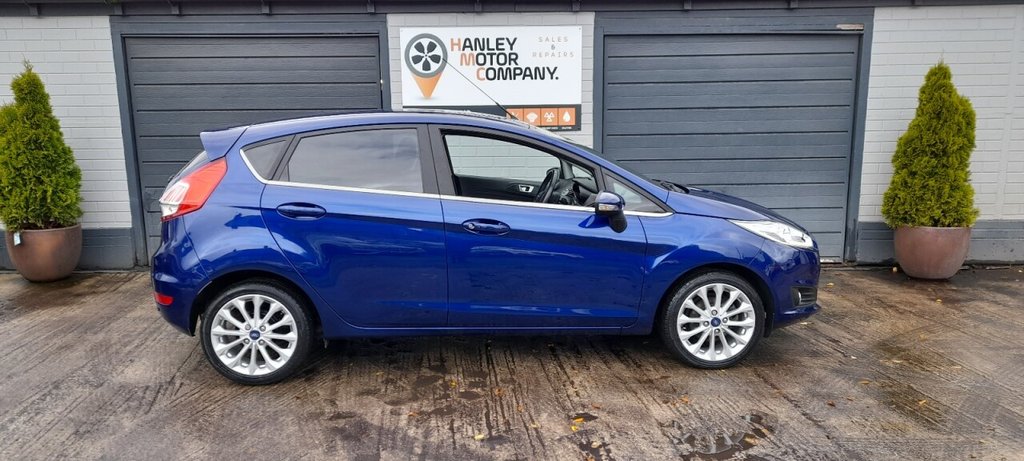 Used Ford Fiesta 2016 for sale - 76430037: Photo 2