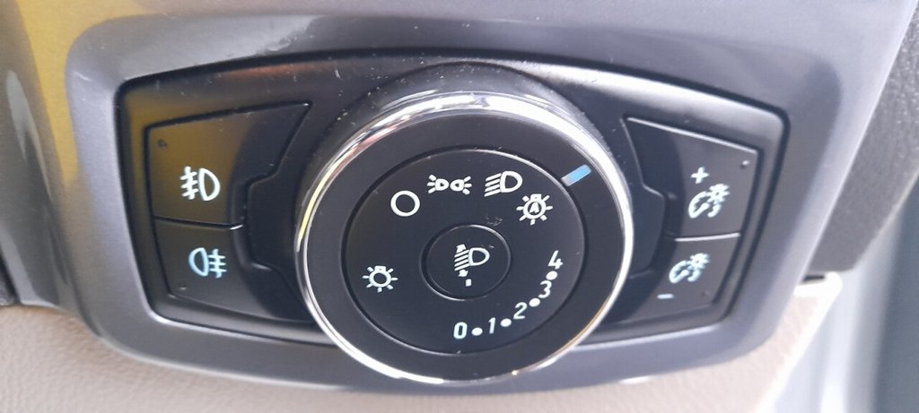 Used Ford Tourneo Custom 2015 for sale - 77680934: Photo 20