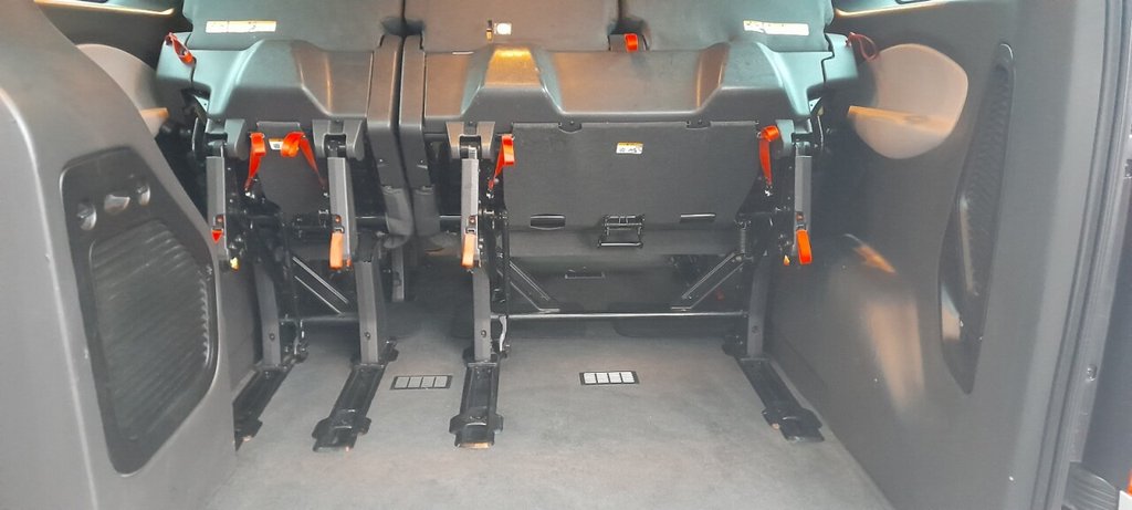 Used Ford Tourneo Custom 2015 for sale - 77680934: Photo 31