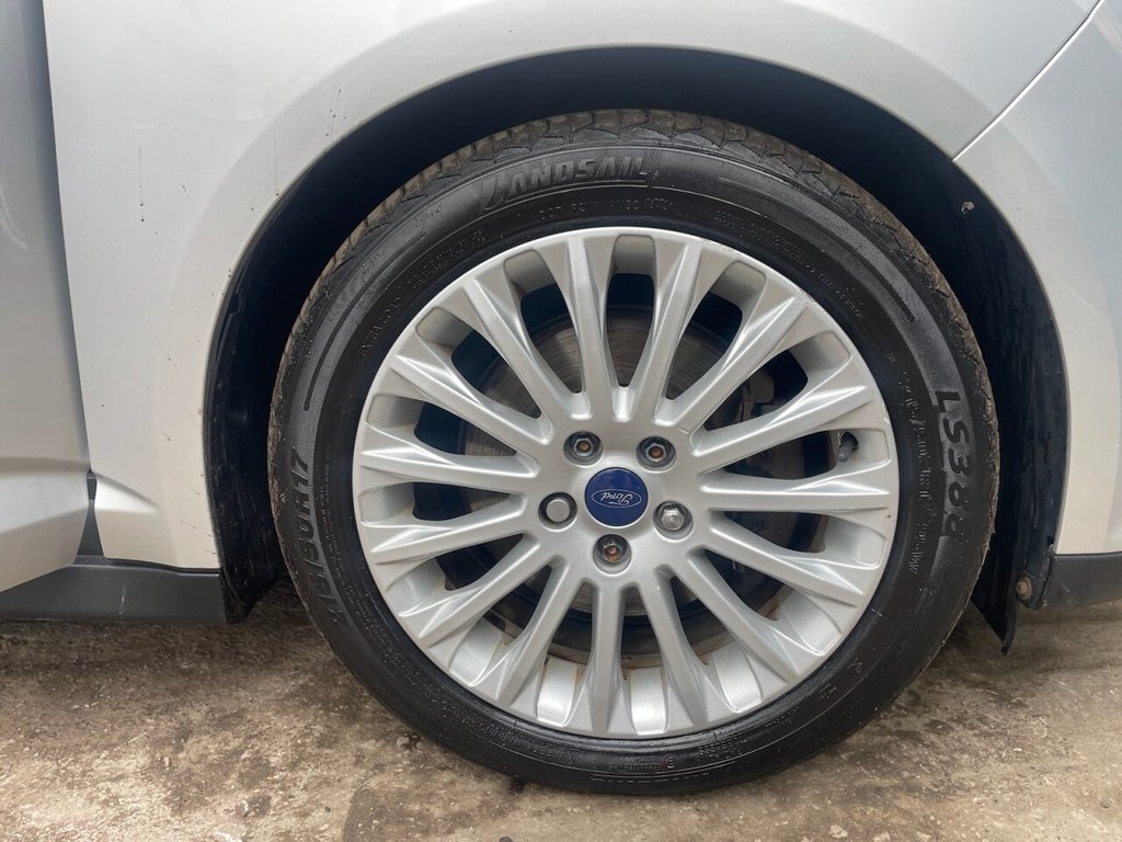 Used Ford C-Max 2014 for sale - 76950111: Photo 19