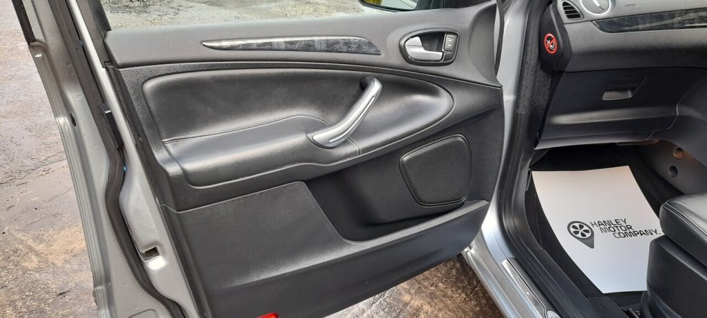 Used Ford Galaxy 2013 for sale - 77227139: Photo 32