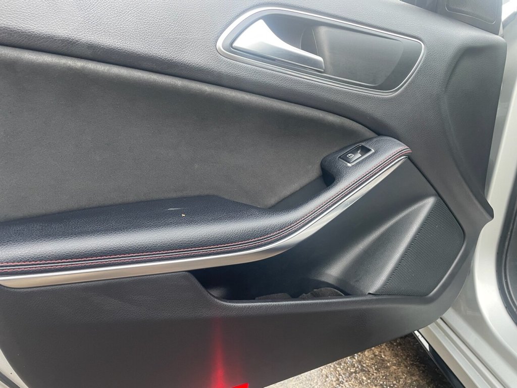 Used Mercedes-Benz A-Class 2017 for sale - 77557824: Photo 14