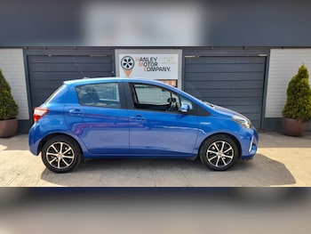 Used Toyota Yaris 2019 for sale - 79518009: Photo