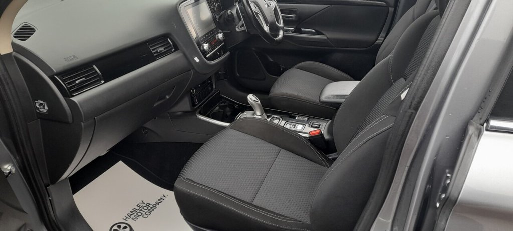 Used Mitsubishi Outlander 2020 for sale - 77608980: Photo 27