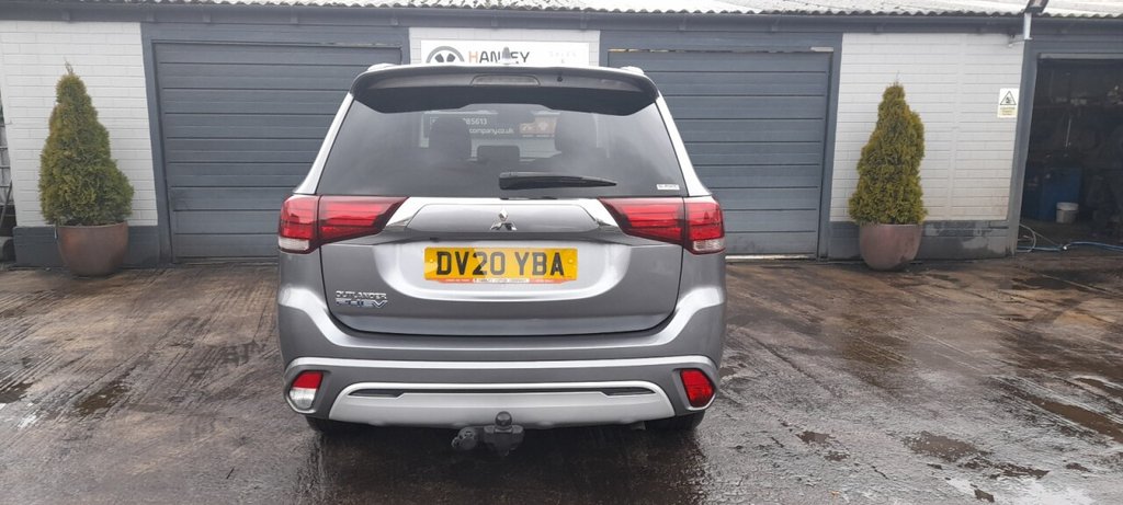 Used Mitsubishi Outlander 2020 for sale - 77608980: Photo 4