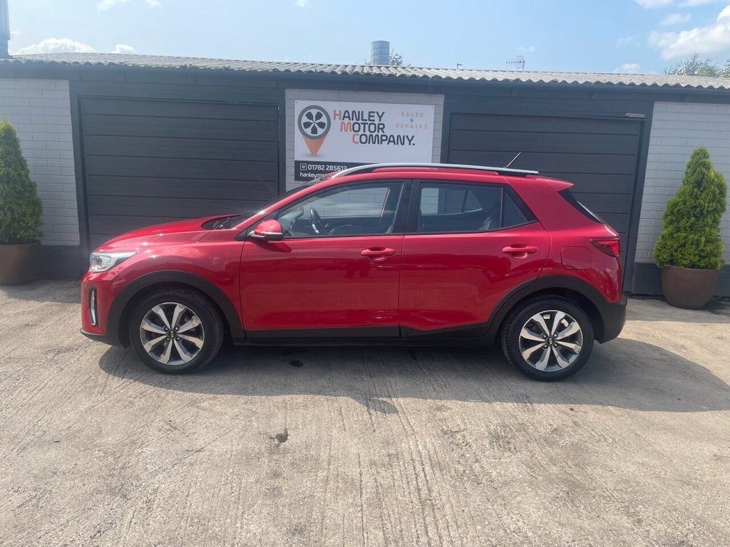 Used Kia Stonic 2021 for sale - 76582065: Photo 3