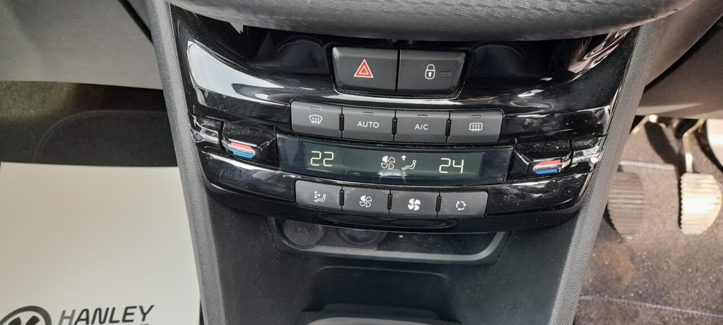 Used Peugeot 2008 2019 for sale - 78110989: Photo 15