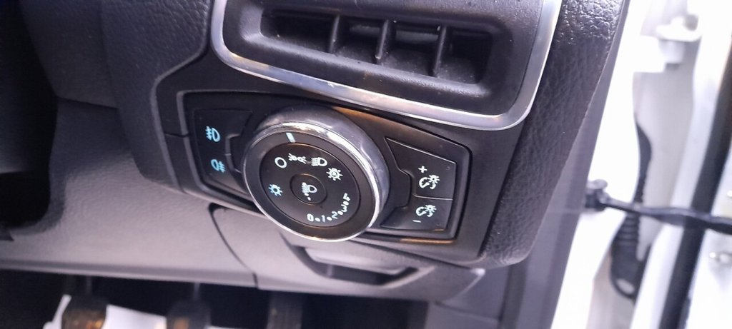 Used Ford Focus 2012 for sale - 77302245: Photo 25