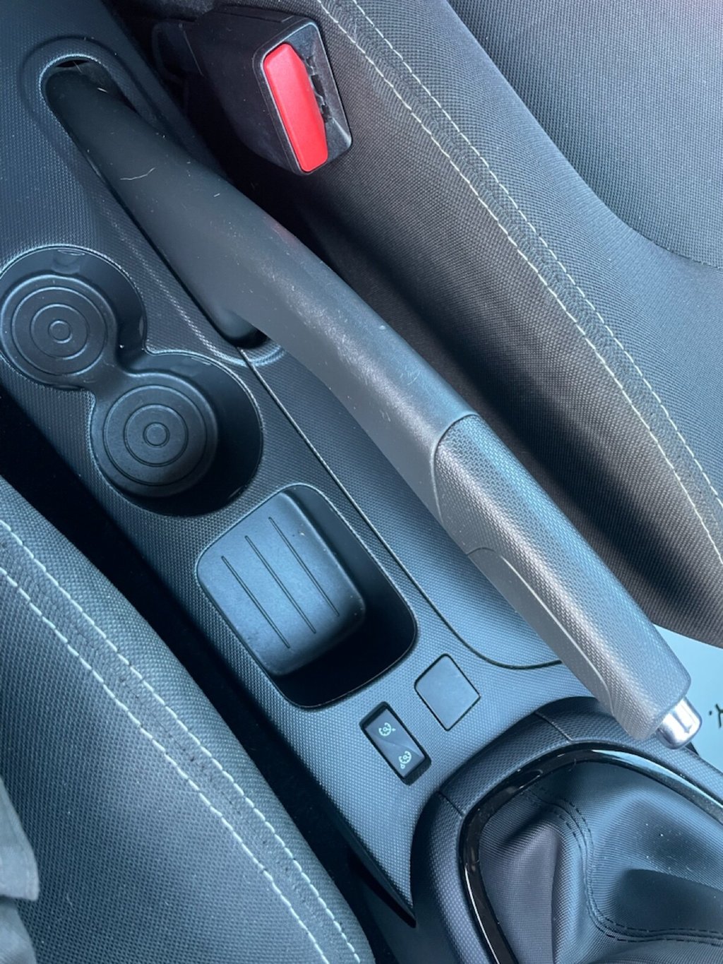 Used Renault Clio 2013 for sale - 76386552: Photo 21