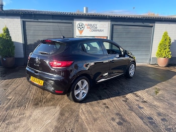 Used Renault Clio 2013 for sale - 76386552: Photo