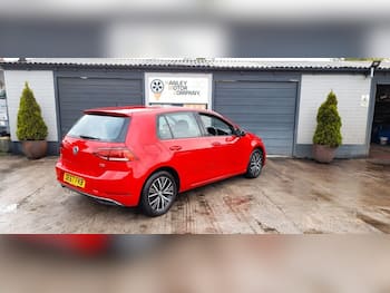 Used Volkswagen Golf 2017 for sale - 79667165: Photo