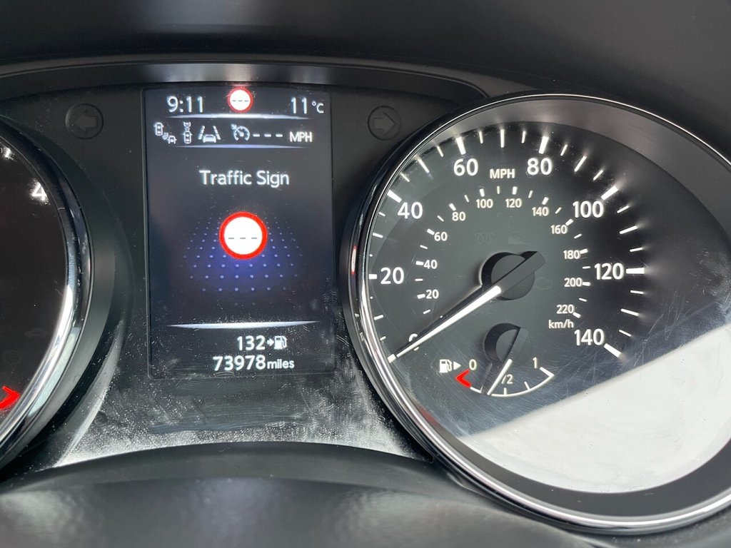 Used Nissan Qashqai 2014 for sale - 76323725: Photo 23