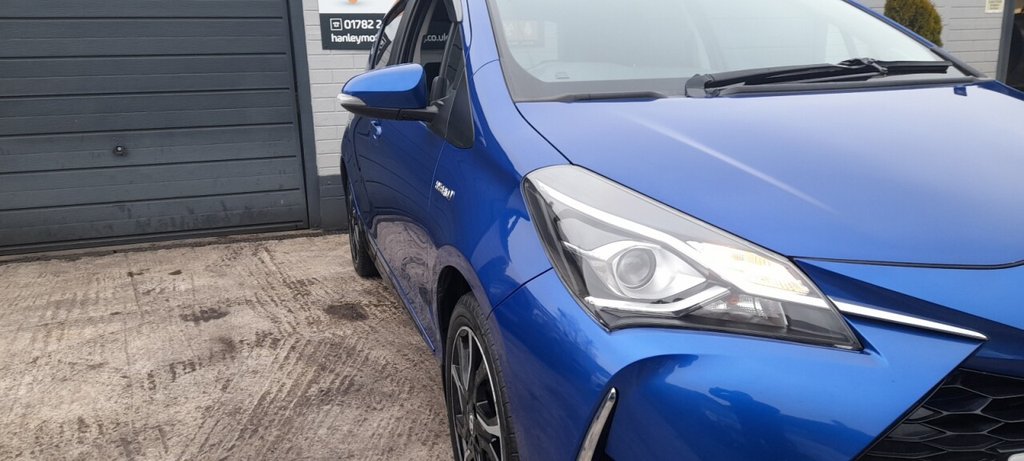 Used Toyota Yaris 2017 for sale - 77437112: Photo 11