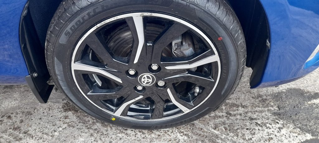 Used Toyota Yaris 2017 for sale - 77437112: Photo 12